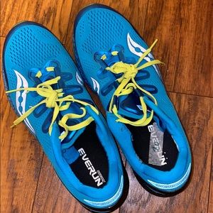 Saucony freedom shoes